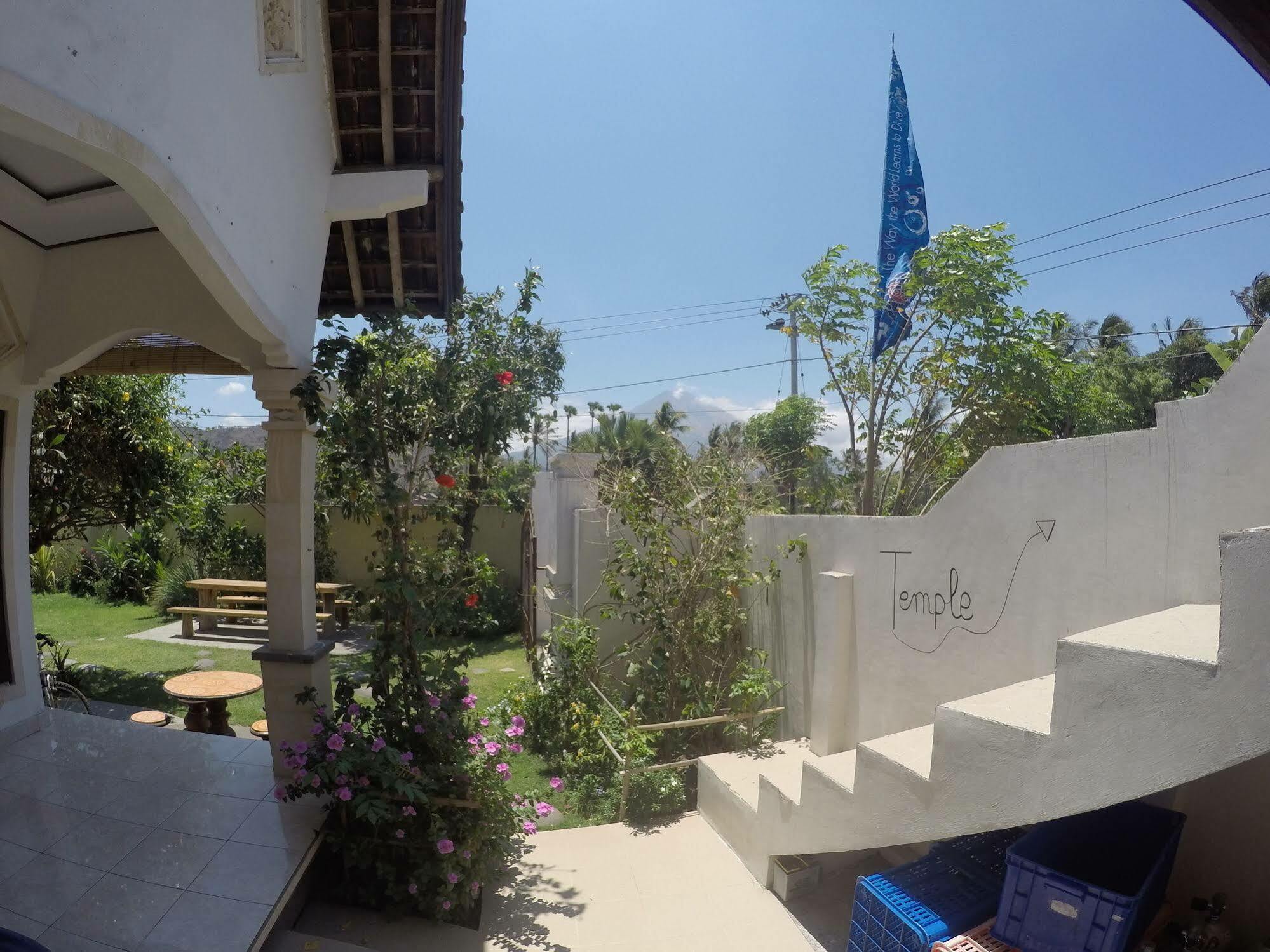 Bali Fab Dive Center Hostel Amed Kültér fotó